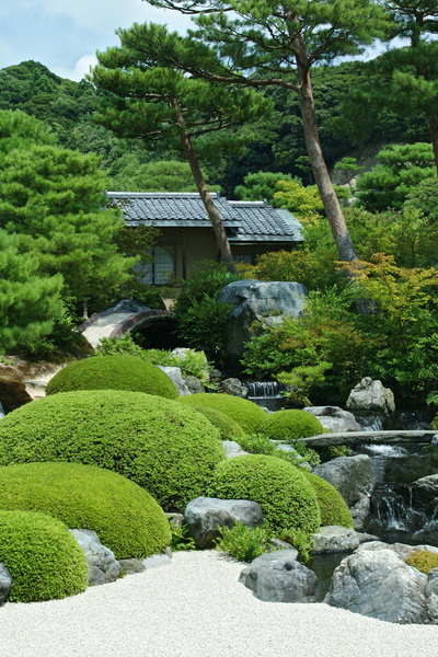 Jardin du musée d'art de Adachi Adachi_Museum_of_Art11s3.jpg