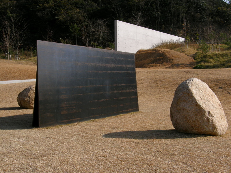 Lee_U-Fan_museum_李禹煥美術館_香川県香川郡直島町字倉浦_PC192992.jpg